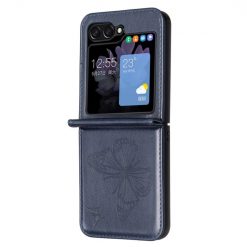Puzdro Embossing Pattern Motýľ tmavomodré – Samsung Galaxy Z Flip 6 / Z Flip 7 FE